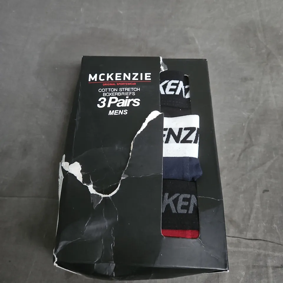 MCKENZIE MEN'S COTTON STRETCH BOXER BRIEFS – 3 PAIRS - LARGE