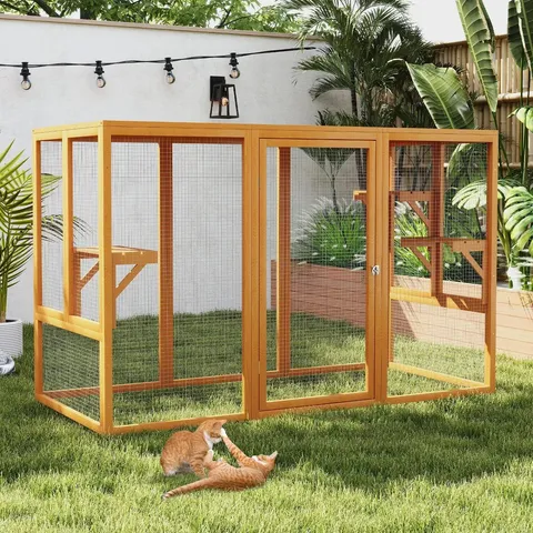 BOXED SANDINRAYLI OUTDOOR CAT HOUSE, WOOD CAT CATIO WITH SUNSHINE PANEL, ORANGE (1 BOX)