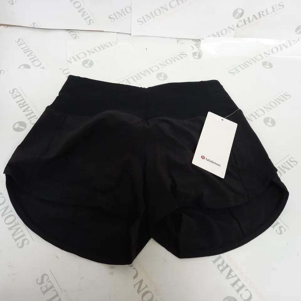 LULULEMON SPEED UP HR SHORTS SIZE 4