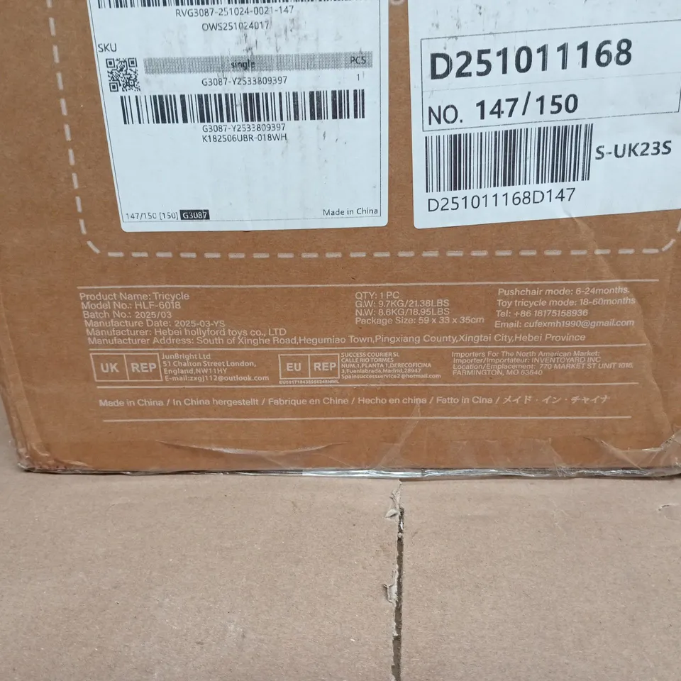 TRICYCLE HLF-6018 PUSHCHAIR/TRICYCLE BOXED