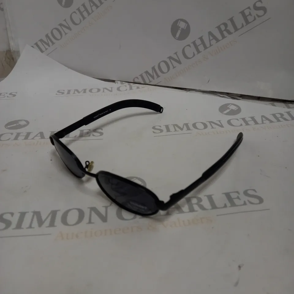 BOX OF APPROX 3 PAIRS OF VOGART 2467I SUNGLASSES.