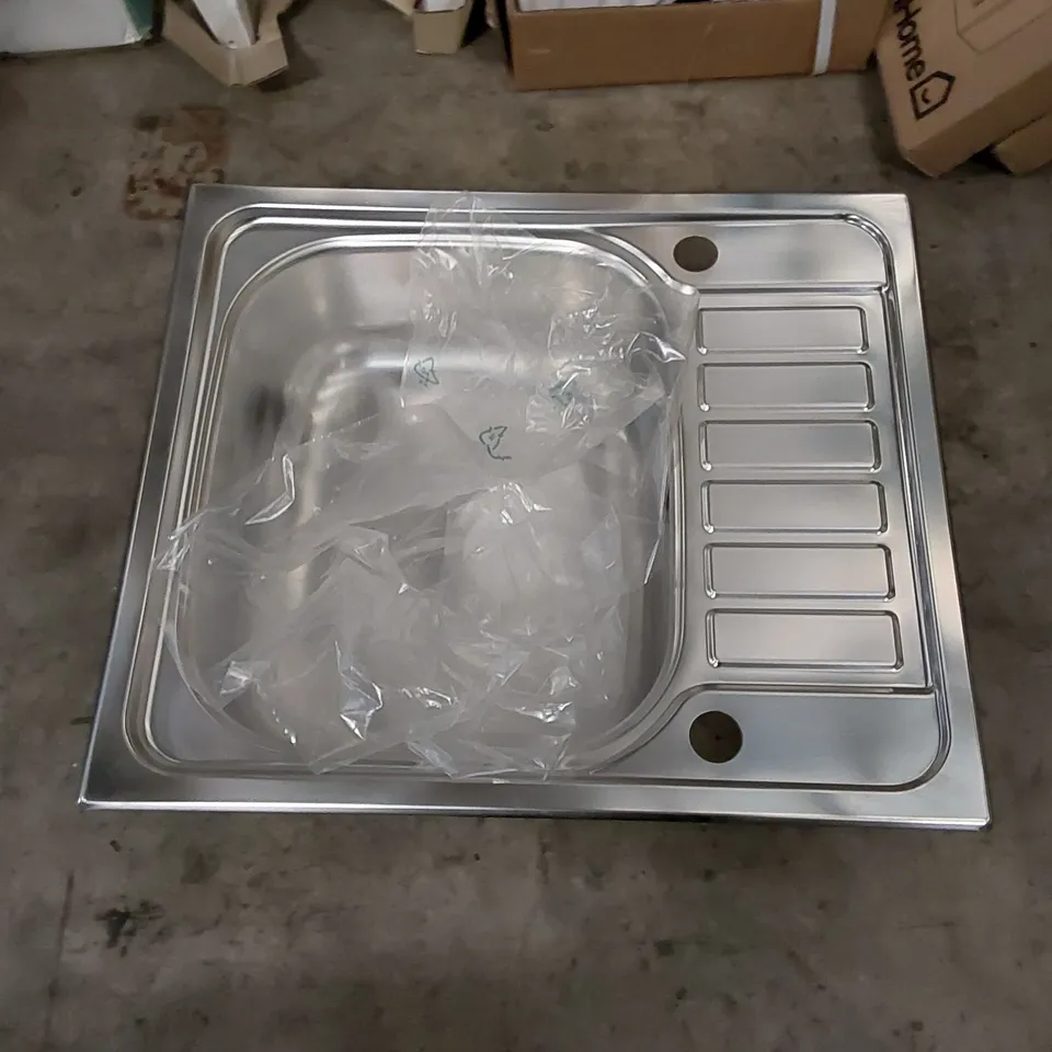 SMALL SQUARE STAINLESS STEEL SINK AND DRAINER 