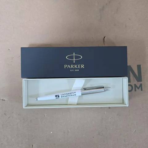UNIVERSITY OF BIRMINGHAM PARKER PEN IN PRESENTATION BOX 