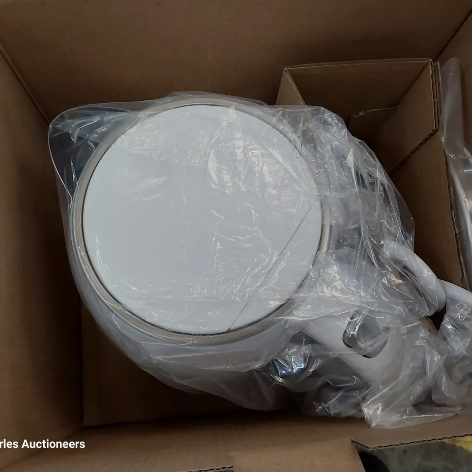 SWAN KETTLE & TOASTER 4-SLICE TWIN PACK - WHITE RRP £49.99