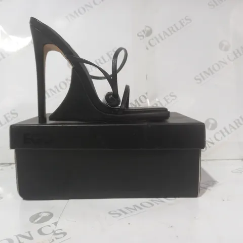 BOXED PAIR OF EGO SUPERLIT OPEN SQUARE TOE HIGH HEELED SHOES IN BLACK UK SIZE 4