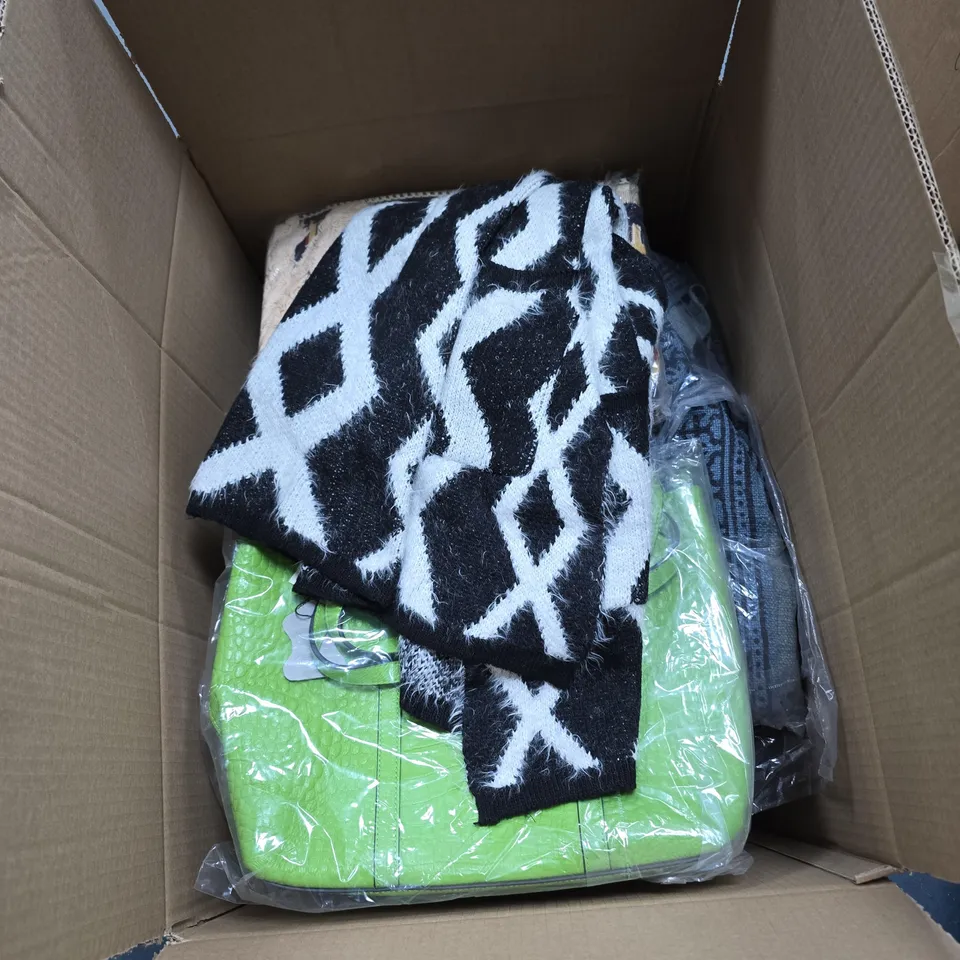 BOX OF APPROXIMATELY 10 ASSORTED HOUSEHOLD ITEMS TO INCLUDE HANDBAG, CARDIGAN, RUG ETC