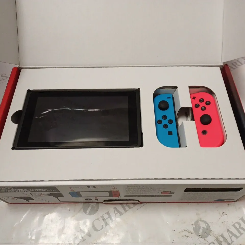 BOXED NINTENDO SWITCH CONSOLE 