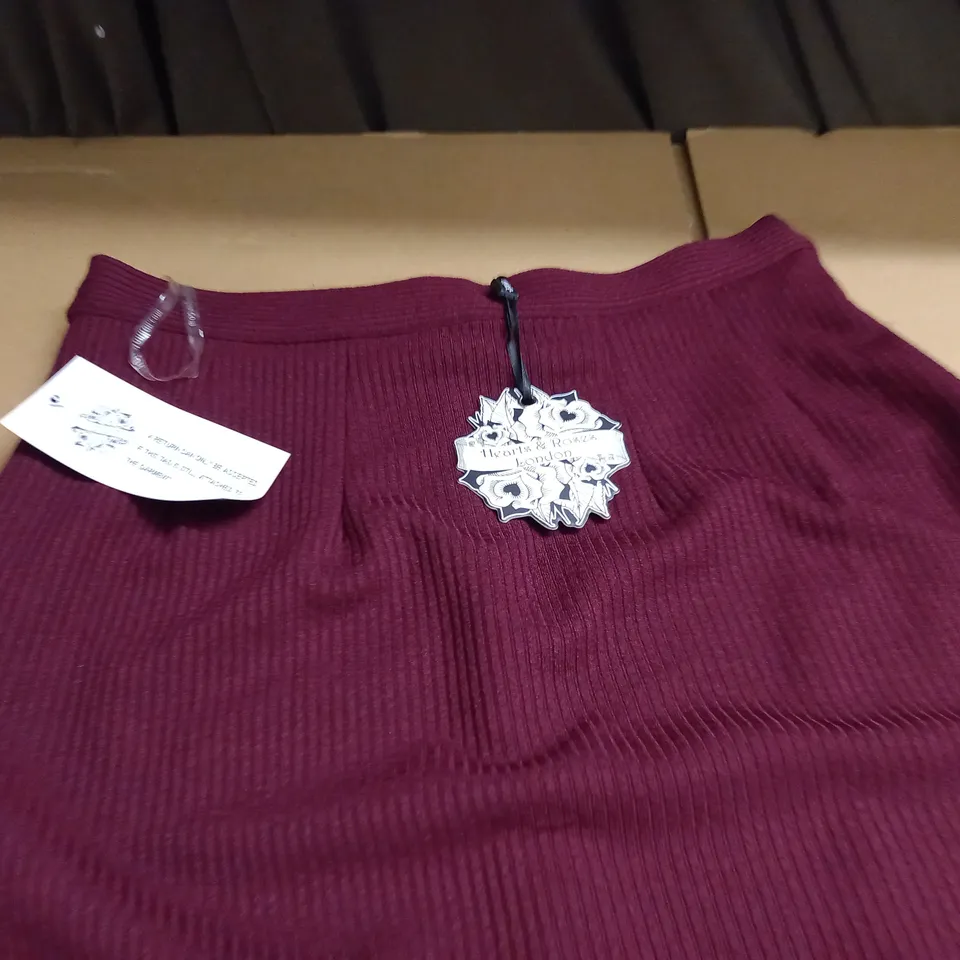 LOT OF 5 HEARTS AND ROSES BURGHUNDY SKIRTS - VARIOUS SIZES