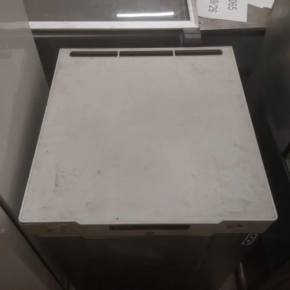 GRAM K210 RG 3N COMMERCIAL UNDERCOUNTER REFRIGERATOR