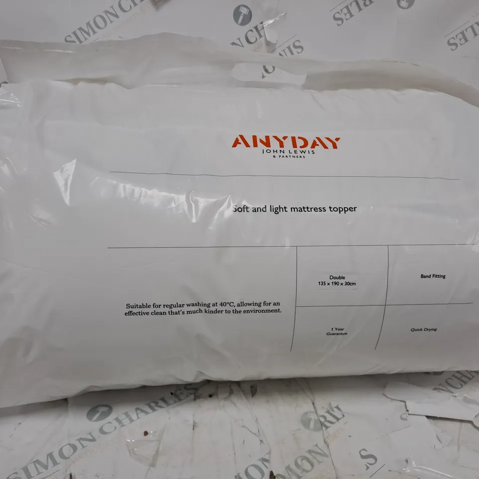 PACKAGED JOHN LEWIS SOFT & LIGHT MATTRESS TOPPER