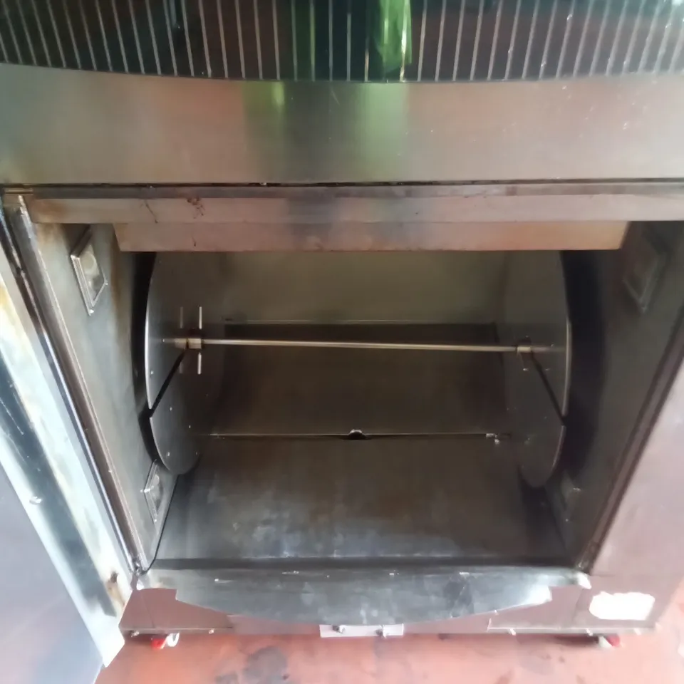 COMMERCIAL BKI DOUBLE OVEN