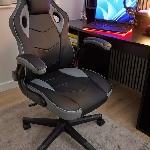 BOXED JESPOR GAMING CHAIR IN BLACK/GREY - COLLECTION ONLY
