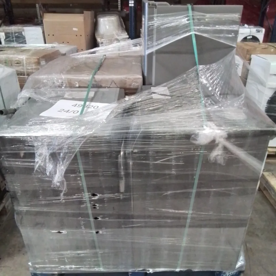 PALLET CONTAINING APPROXIMATELY 4 RAW ELECTRICAL ITEMS TO INCLUDE: