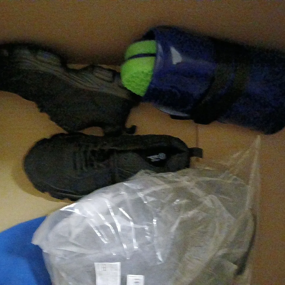 BOX OF APPROXIMATELY 5 ASSORTED PAIRS OF SHOES AND FOOTWEAR ITEMS IN VARIOUS COLOURS, STYLES, AND SIZES - COLLECTION ONLY