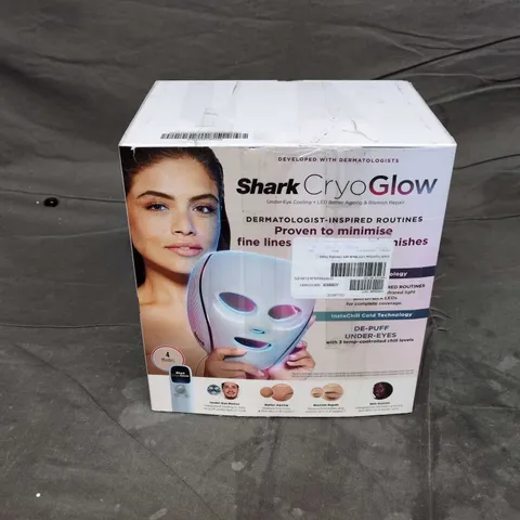 SHARK CRYOGLOW LED MASK WITH CHARGING STAND