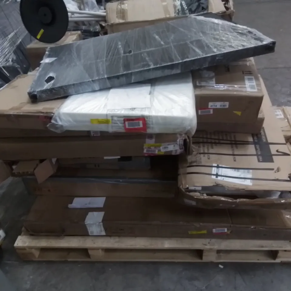 PALLET TO CONTAIN ASSORTED FURNITURE & FURNITURE PARTS 