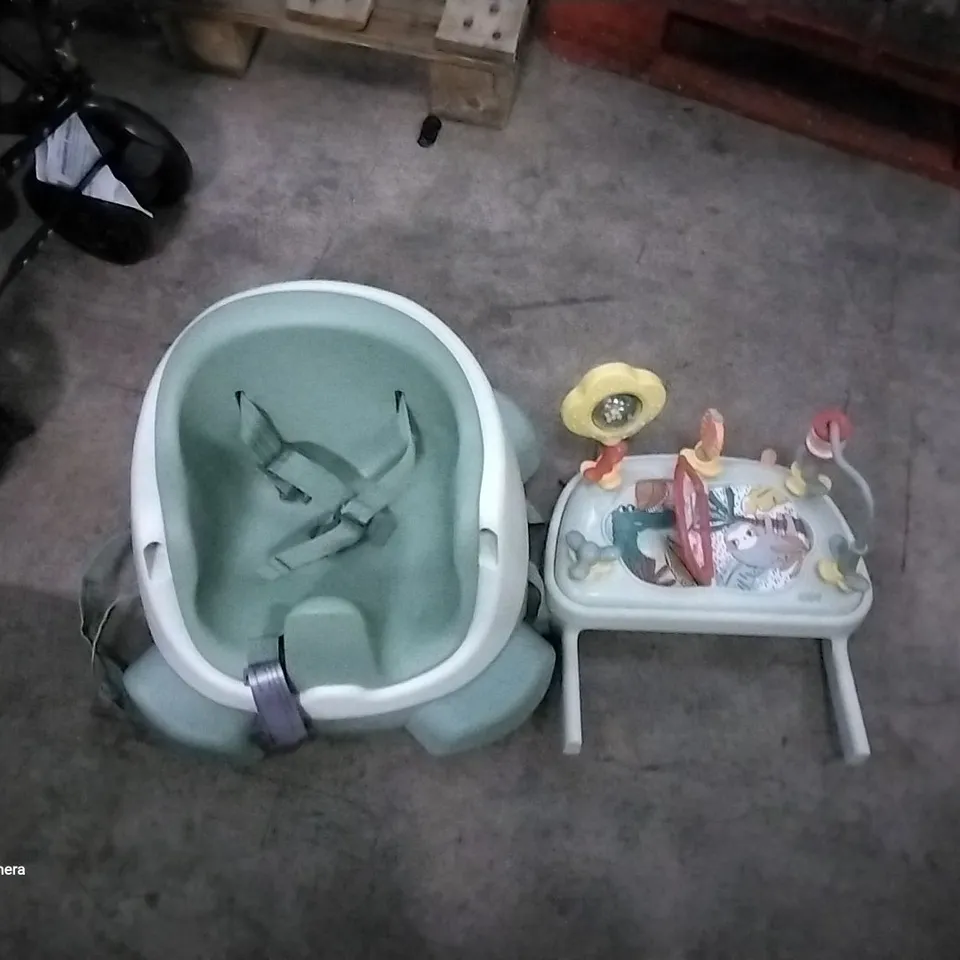 BOXED MAMAS & PAPAS GREEN HIGHCHAIR PARTS