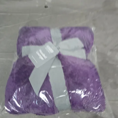 SEALED COZEE HOME HOODED LOUNGER