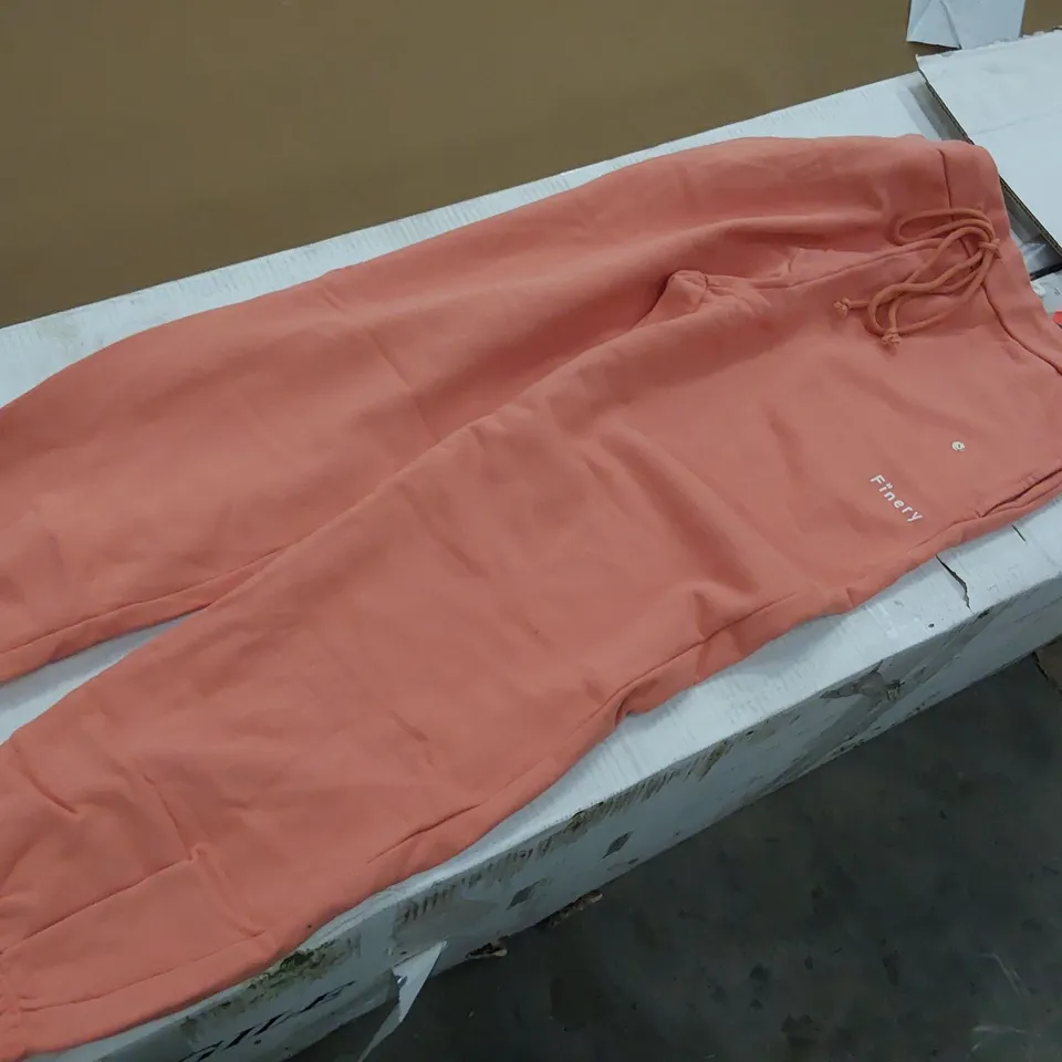 PALLET OF APPROXIMATELY 334 ITEMS OF ASSORTED CLOTHING AND ACCESSORIES TO INCLUDE;