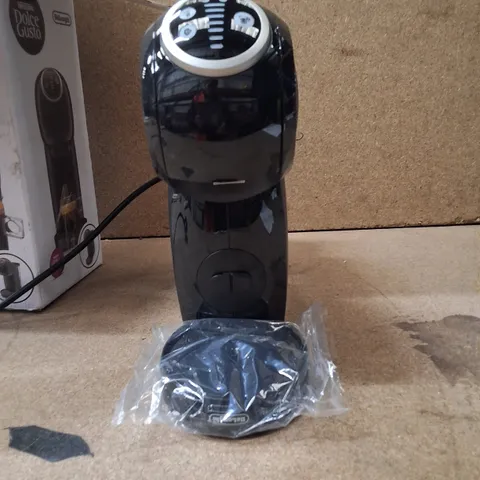 BOXED DΔLONGHI EDG315.B EX:1 GENIO S PLUS NESCAFΓ DOLCE GUSTO COFFEE MAKER