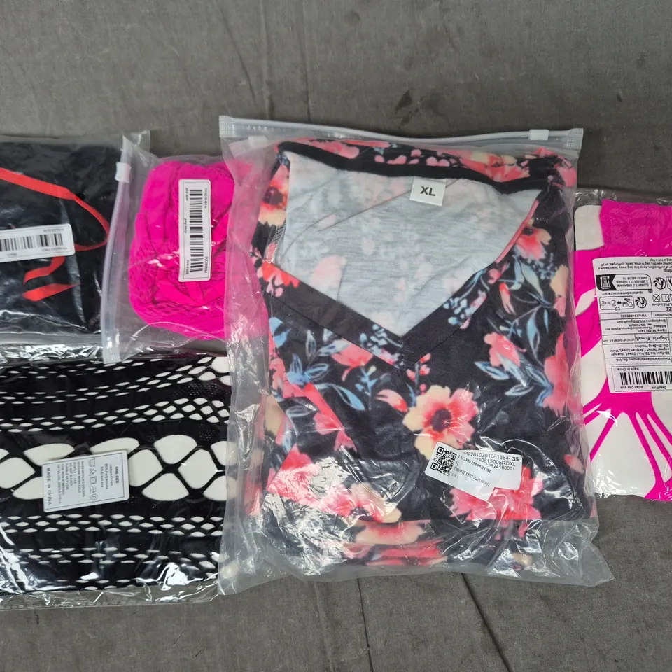 APPROXIMATELY 25 ASSORTED CLOTHING AND FASHION PRODUCTS IN VARIOUS STYLES AND SIZES - COLLECTION ONLY
