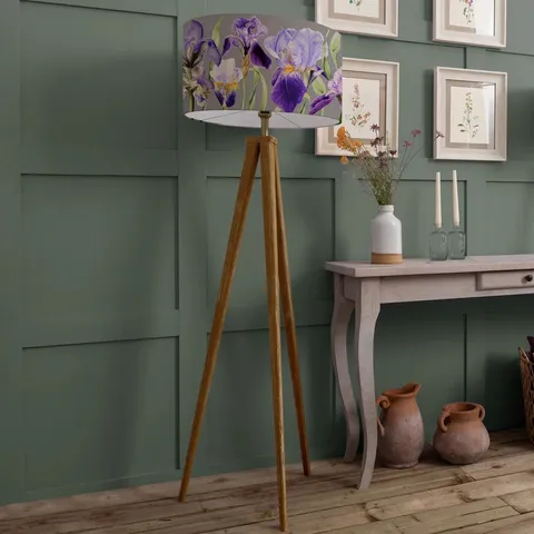 BOXED ELVA 158cm BROWN TRIPOD FLOOR LAMP (2 BOXES)