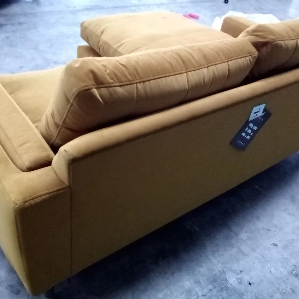 QUALITY THE LOUNGE CO DESIGNER SOFA WITH LHF CHAISE - MUSTARD FABRIC 