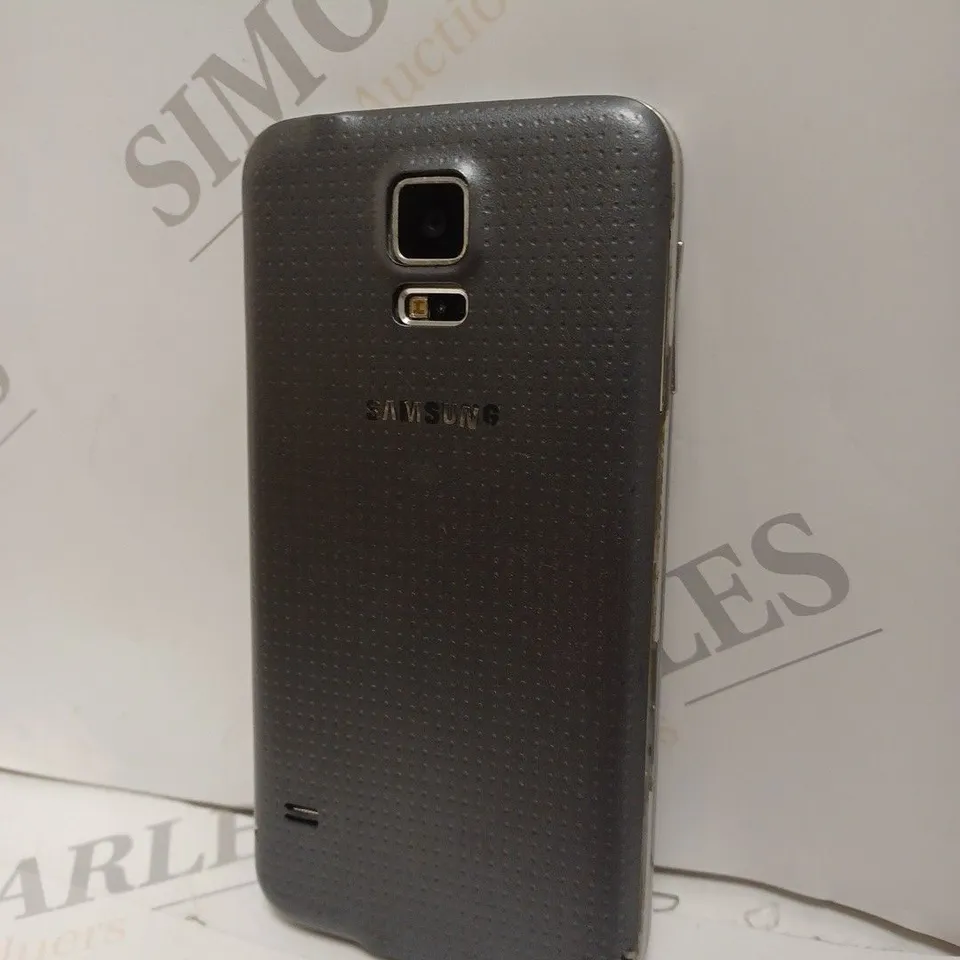 SAMSUNG GALAXY S5 SMARTPHONE 