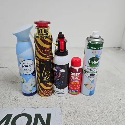 TOTE OF APPROXIMATELY 15 ASSORTED ITEMS TO INCLUDE DETTOL, DEEP HEAT, FEBREZE AIR MIST, GENDER REVEAL FIRE EXTINGUISHER ETC