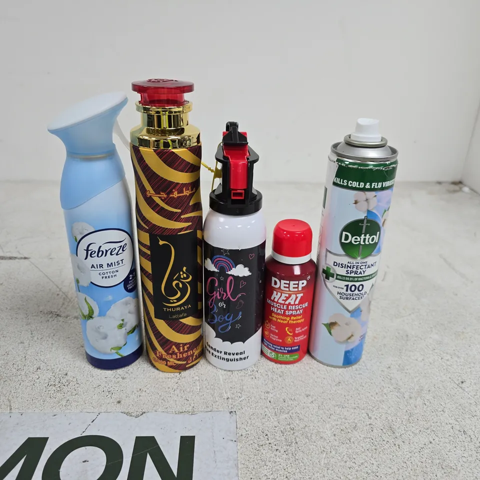 TOTE OF APPROXIMATELY 15 ASSORTED ITEMS TO INCLUDE DETTOL, DEEP HEAT, FEBREZE AIR MIST, GENDER REVEAL FIRE EXTINGUISHER ETC