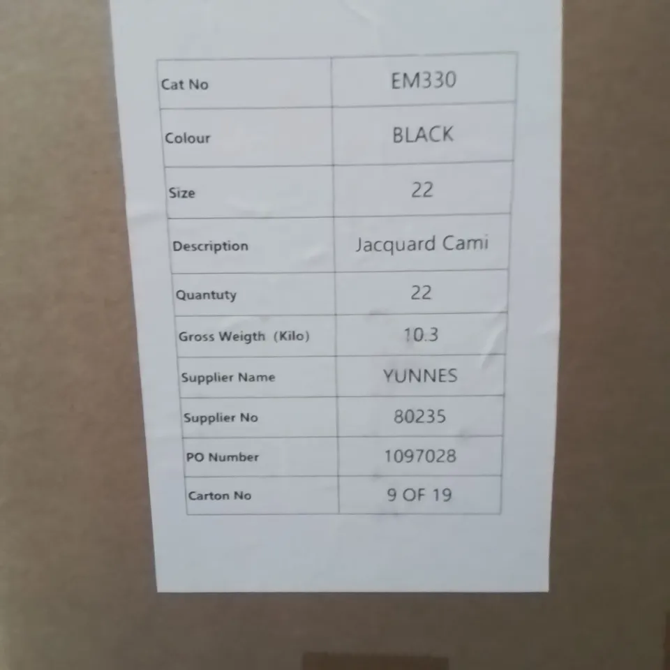 BOXED BRAND NEW APPROXIMATELY 22 SIMPLY BE JACQUARD CAMI TOP BLACK SIZE 22