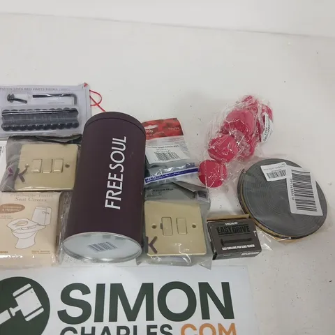 ASSORTED ELECTRICAL FITTINGS & ACCESSORIES – MIXED LOT