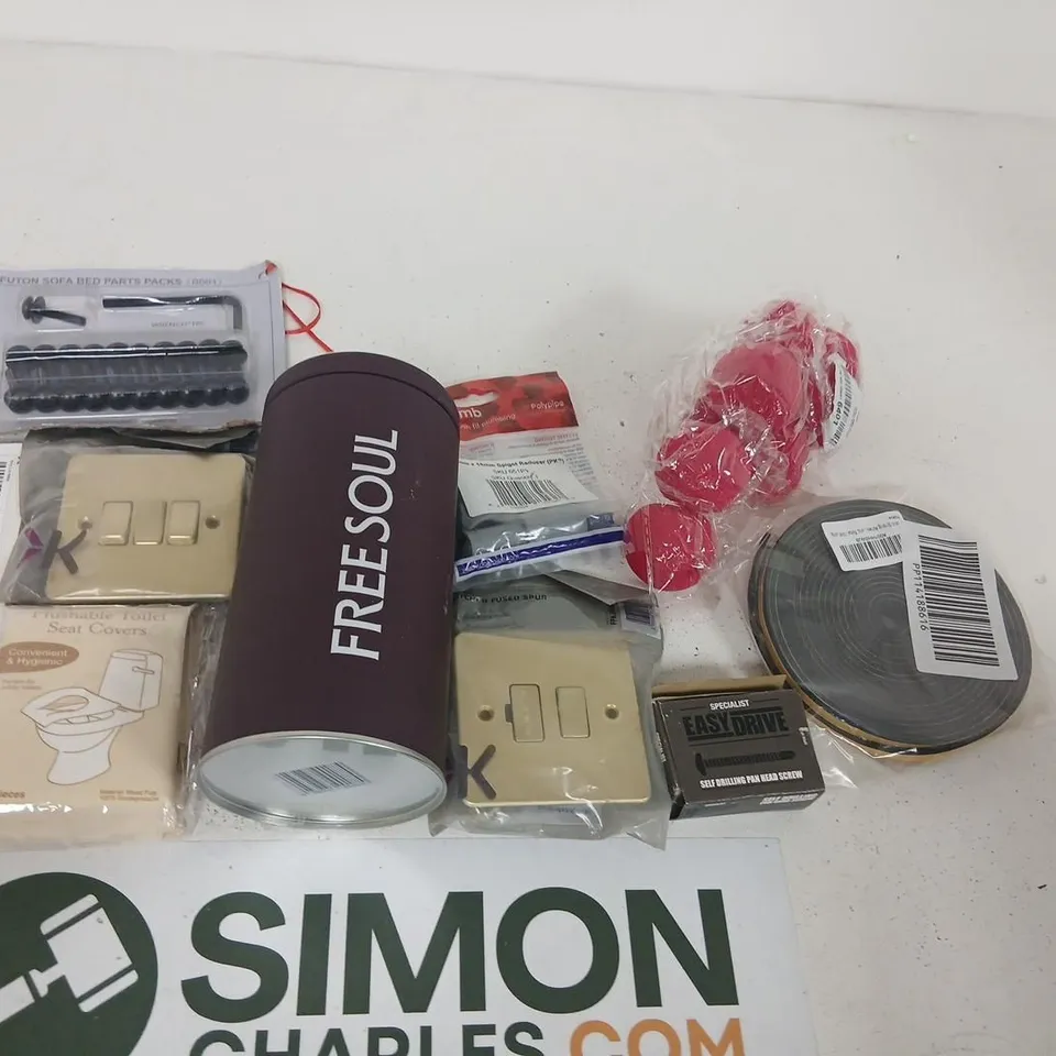 ASSORTED ELECTRICAL FITTINGS & ACCESSORIES – MIXED LOT