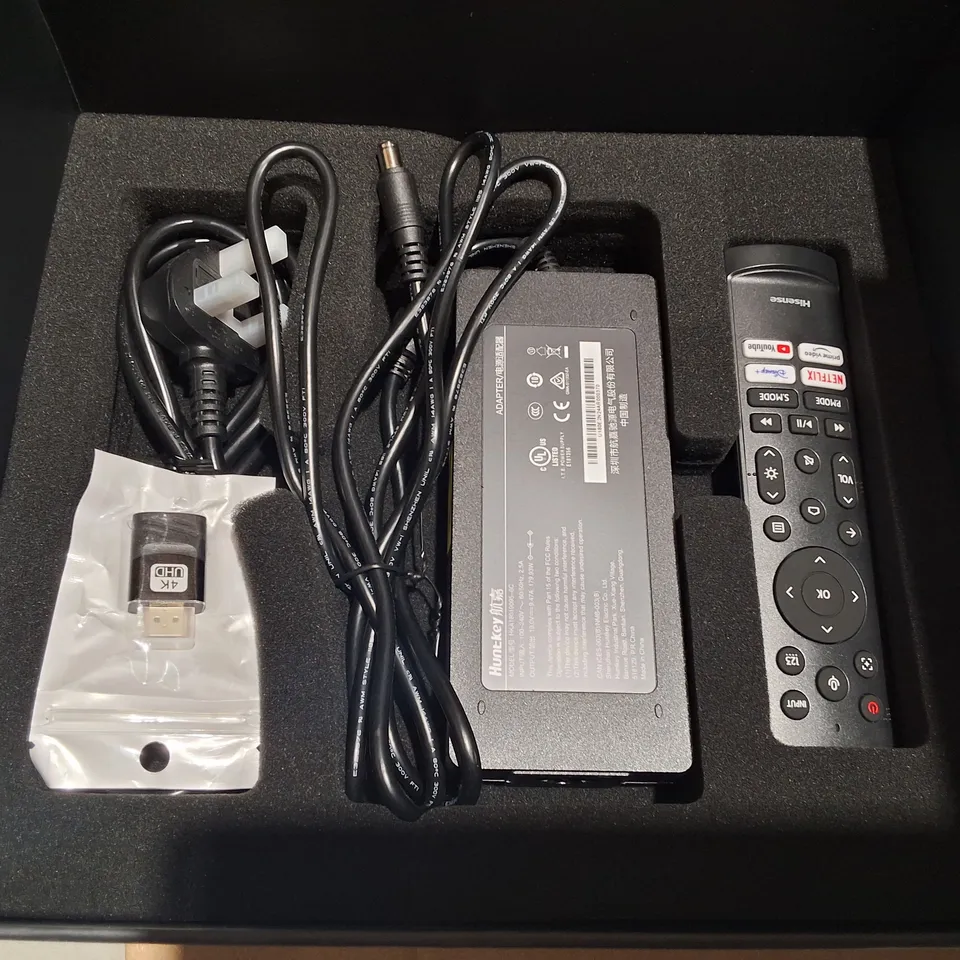 BOXED HISENSE C1 65"-300" PROJECTOR 