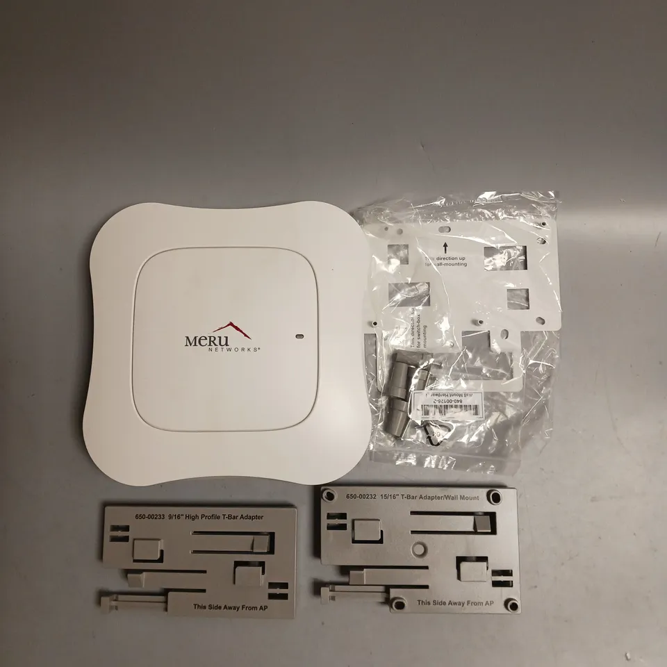 BOXED MERU NETWORKS DUAL RADIO ACCESS POINT MODEL NO. AP832I