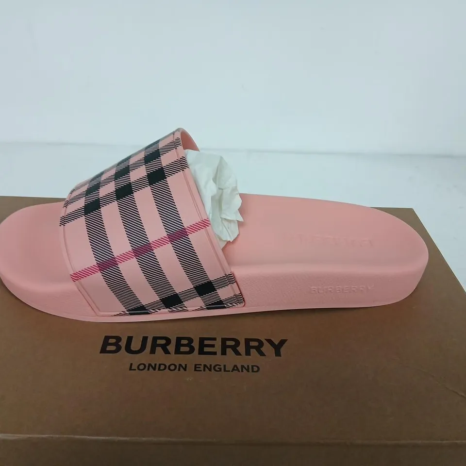 BURBERRY CANDY PINK SLIDES WITH CHECK STRAP – EU 41 (UK 7)