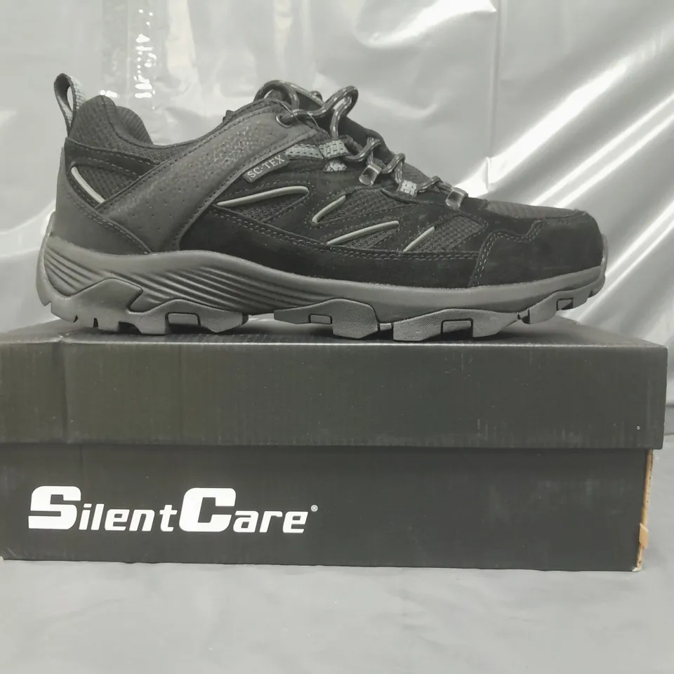 BOXED PAIR OF SILENT CARE SHOES IN BLACK UK SIZE 9