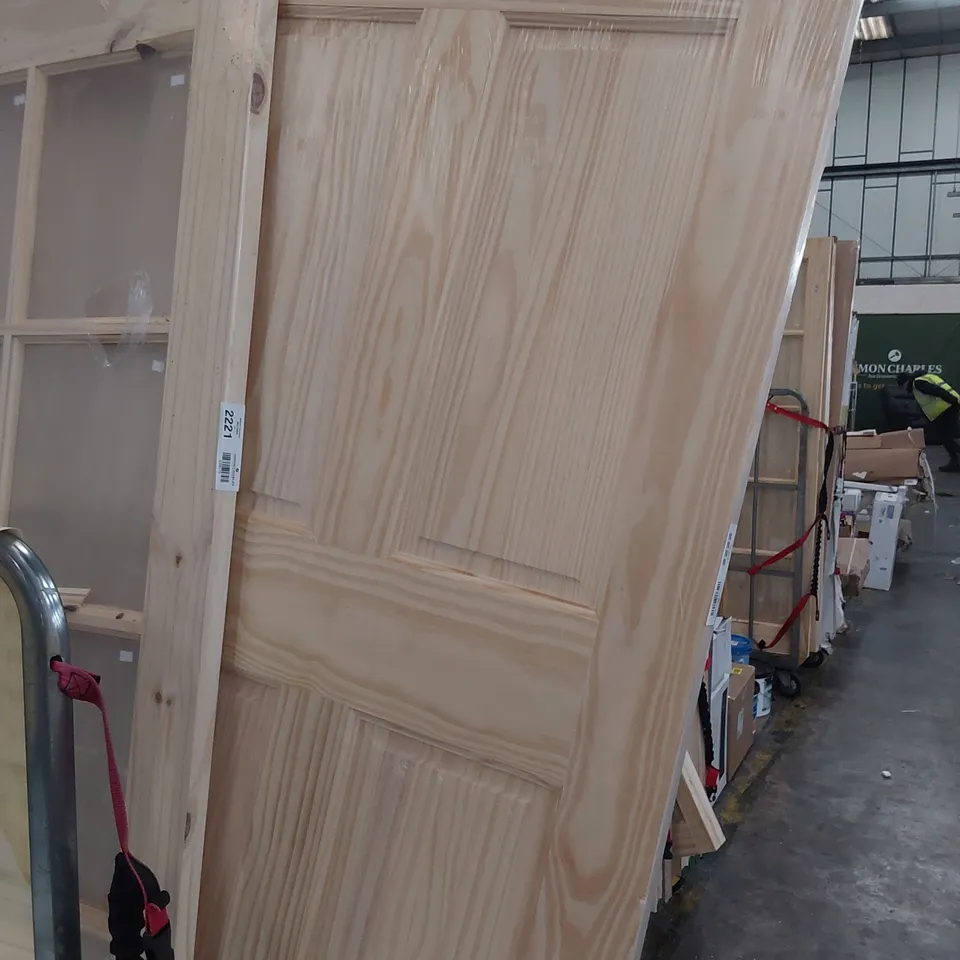 VICTORIA 4 PANEL CLEAR PINE INTERNAL DOOR 2040 × 826mm