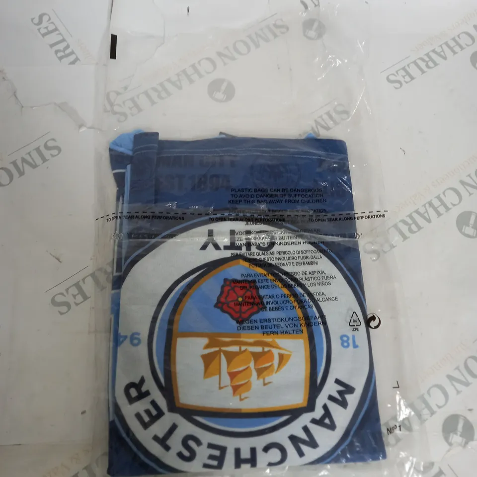 BAGGED MANCHESTER CITY FC PYJAMA SET SIZE 8-9 YEARS