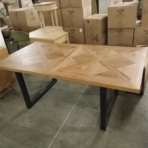 QUALITY DESIGNER INDUS RUSTIC OAK 6-8 SEATER DINING TABLE