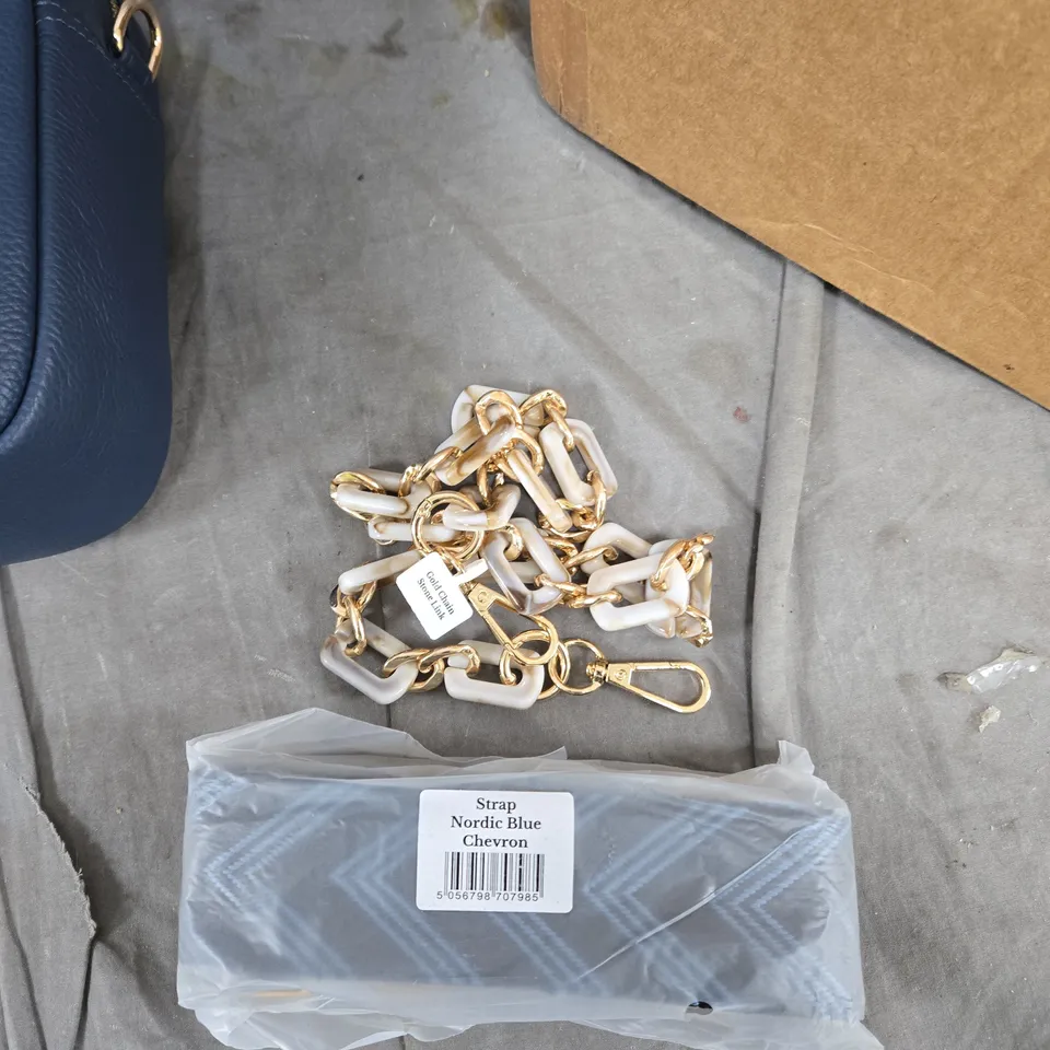 POM POM LONDON NAVY PEBBLE-GRAIN LEATHER CROSSBODY BAG WITH GOLD CHAIN STRAP