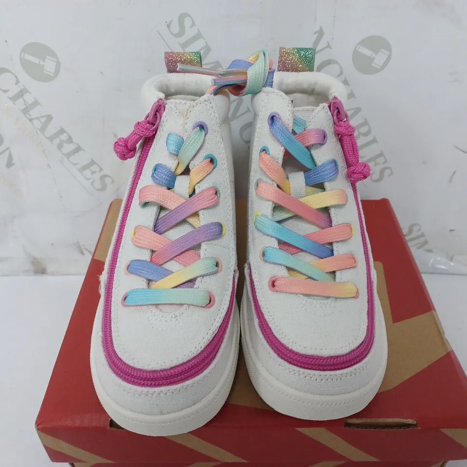 BOXED PAIR OF BILLY CLASSICE ;ACE HIGHS IN WHITE RAINBOW - KIDS UK 9