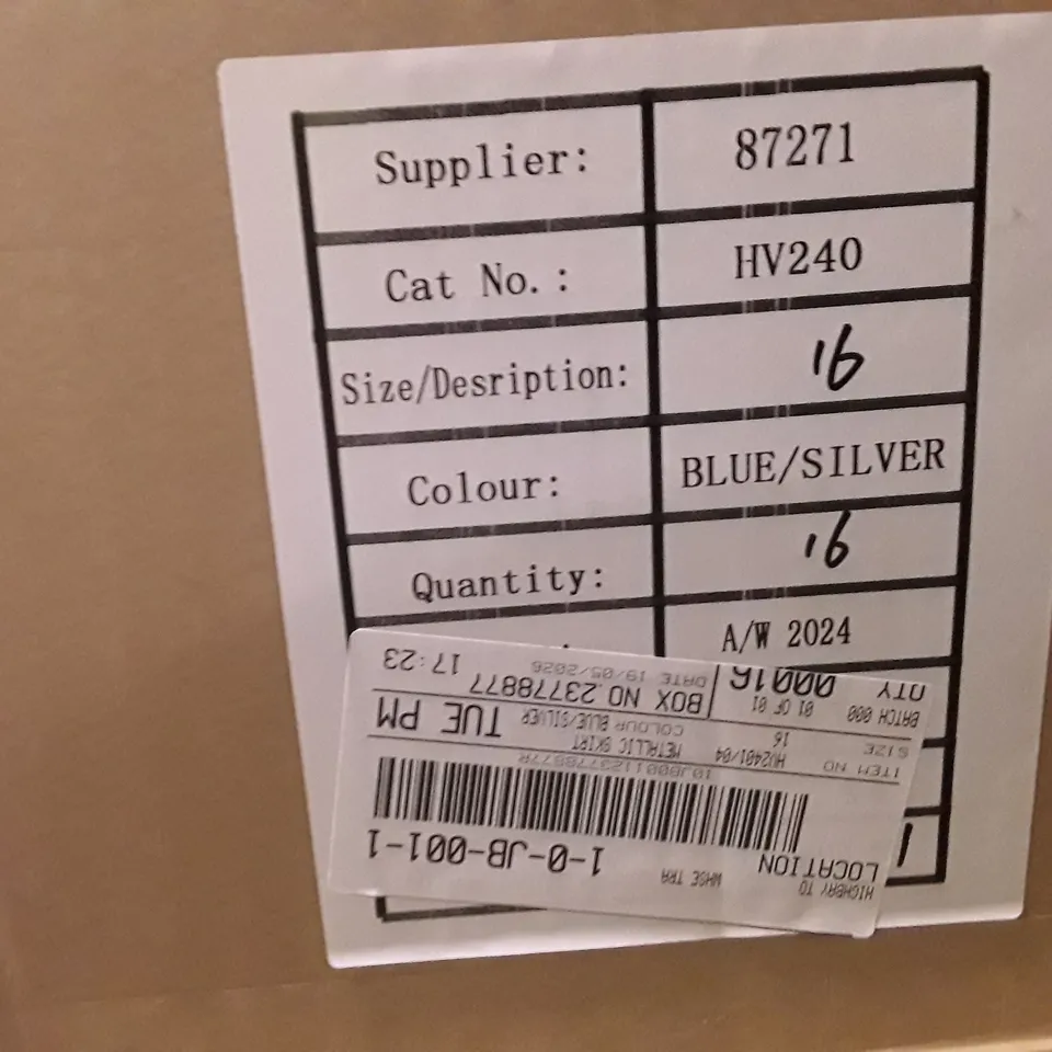 BOXED BRAND NEW JDWILLIAMS DENIM METALLIC SKIRT SIZE 16 BLUE/SILVER COLOUR APPROXIMATELY 16 PIECES 