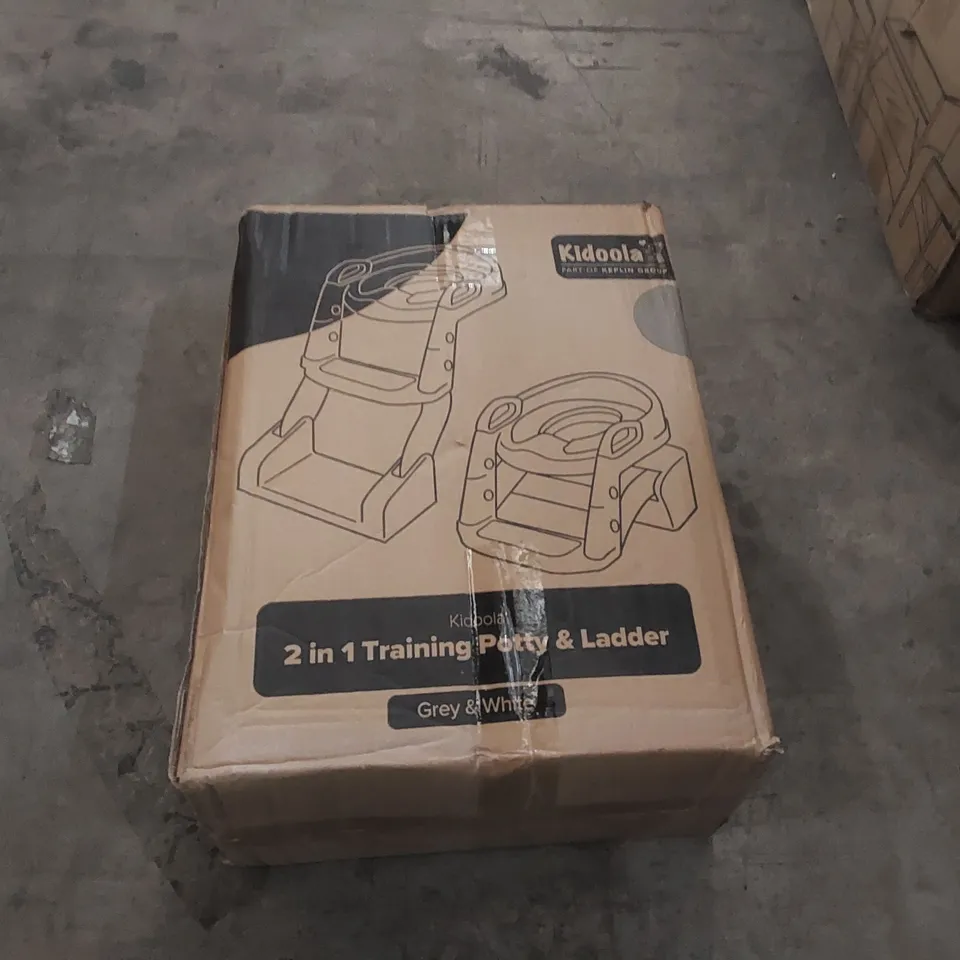 BOXED KIDOOLA 2 IN 1 TRAINING POTTY & LADDER 