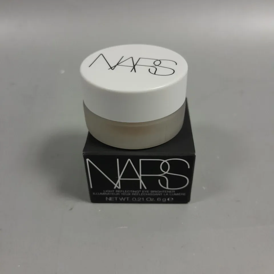 BOXED NARS LIGHT REFLECTING EYE BRIGHTENER - MAGIC HOUR 