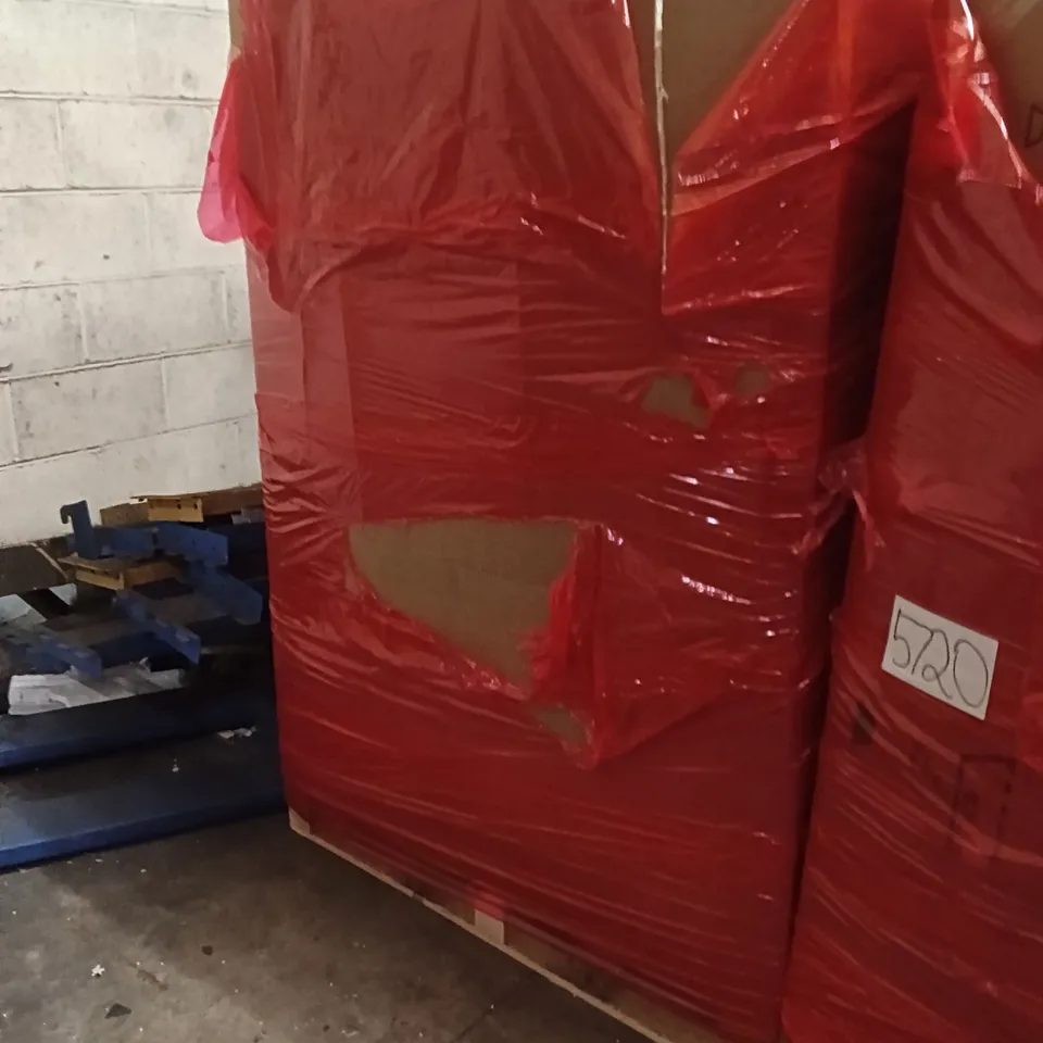PALLET OF ASSORTED ITEMS INCLUDING - HANDHELD GARMENT STEAMER, MODULAR STORAGE ORGANIZER