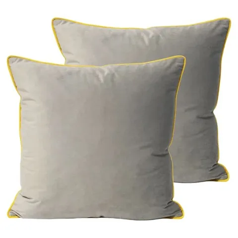 SQUARE MERIDIAN SQUARE SCATTER CUSHION (SET OF 2)