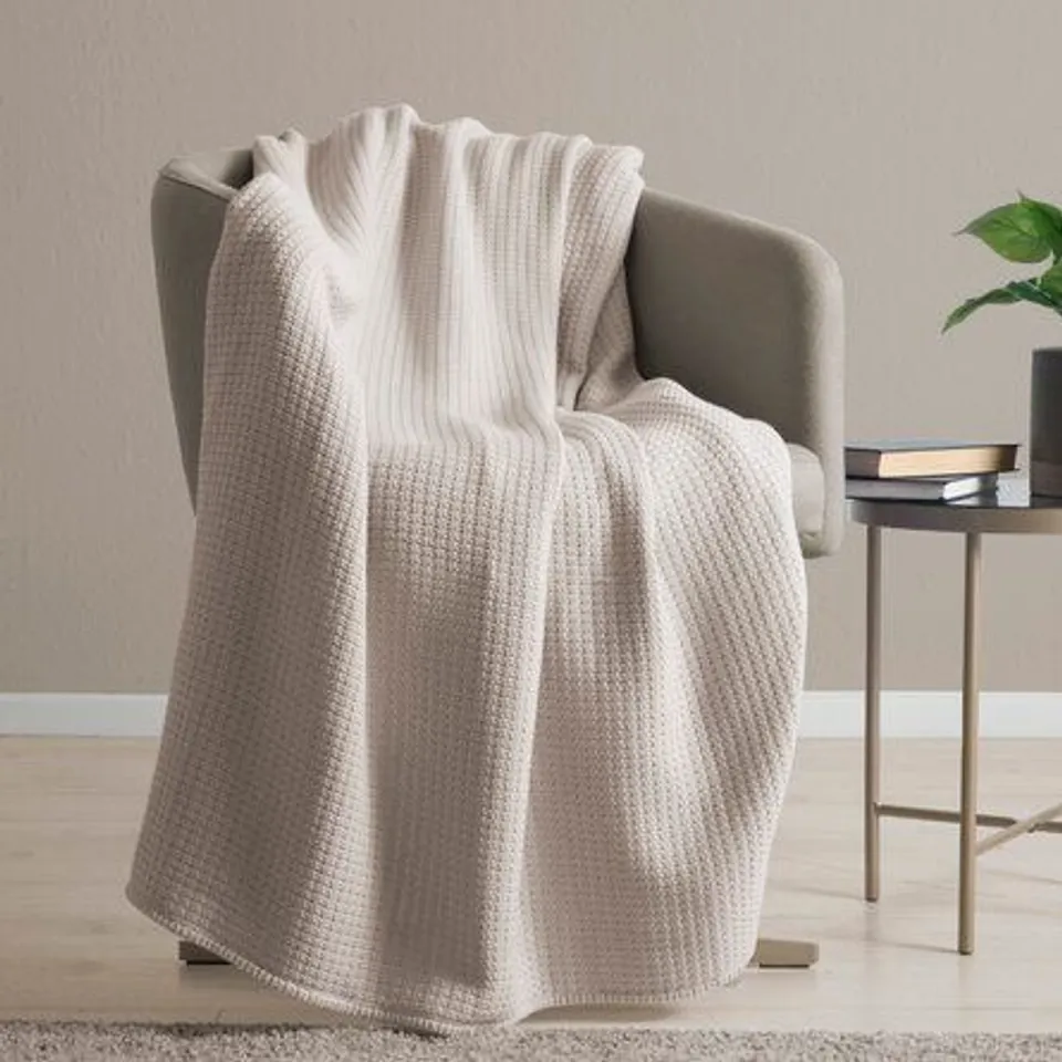 WAFFLE THROW - NATURAL COLOUR