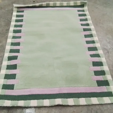 QUALITY DESIGNER AREA RUG - APPROXIMATELY 170X120CM