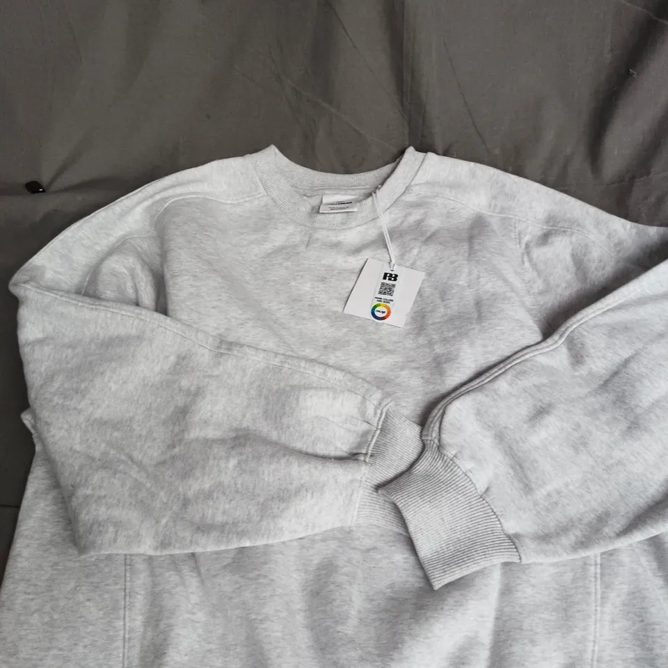 PULL&BEAR GREY CREWNECK SWEATSHIRT – EU S / US S